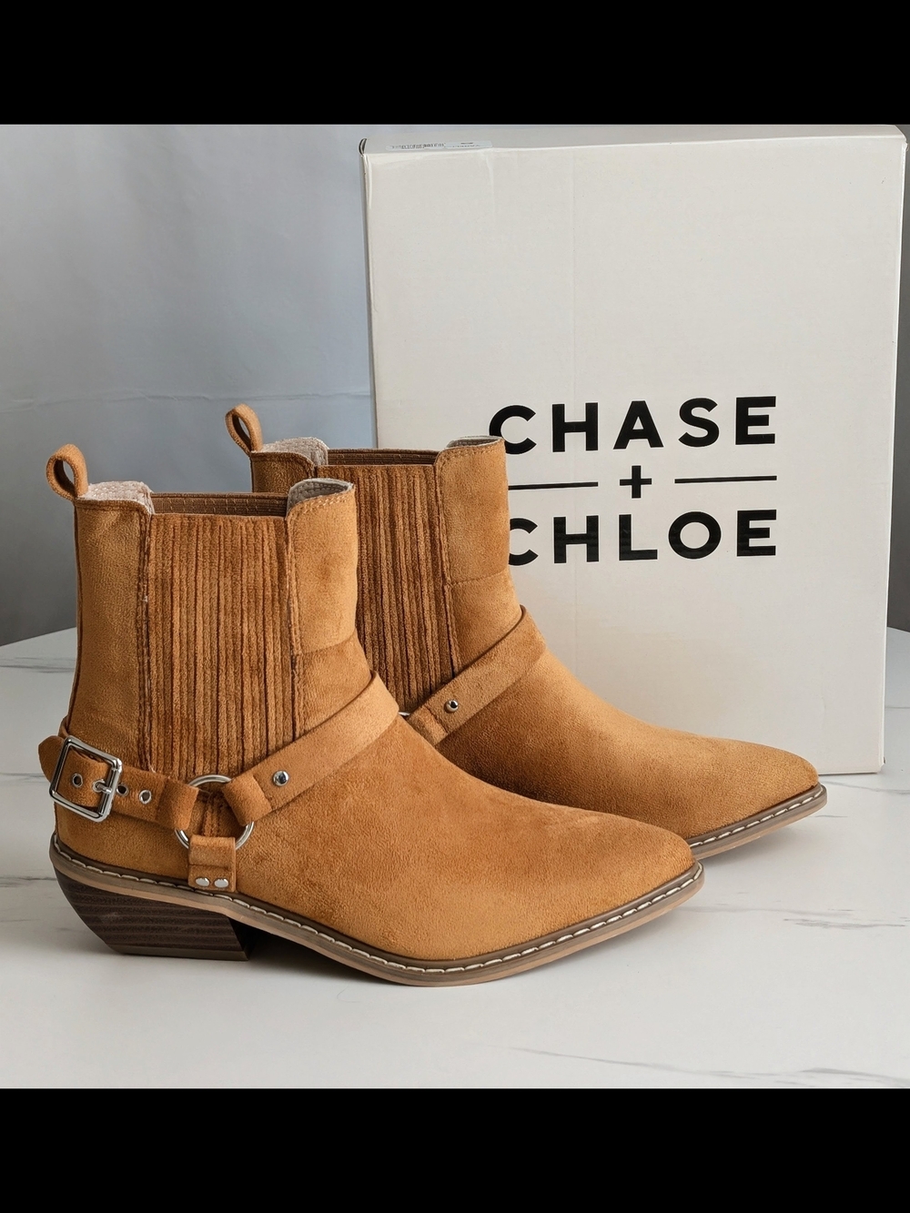 CHASE + CHLOE Yareli-1 Tan Suede Western Buckle Ankle Boots Size 8 NIB